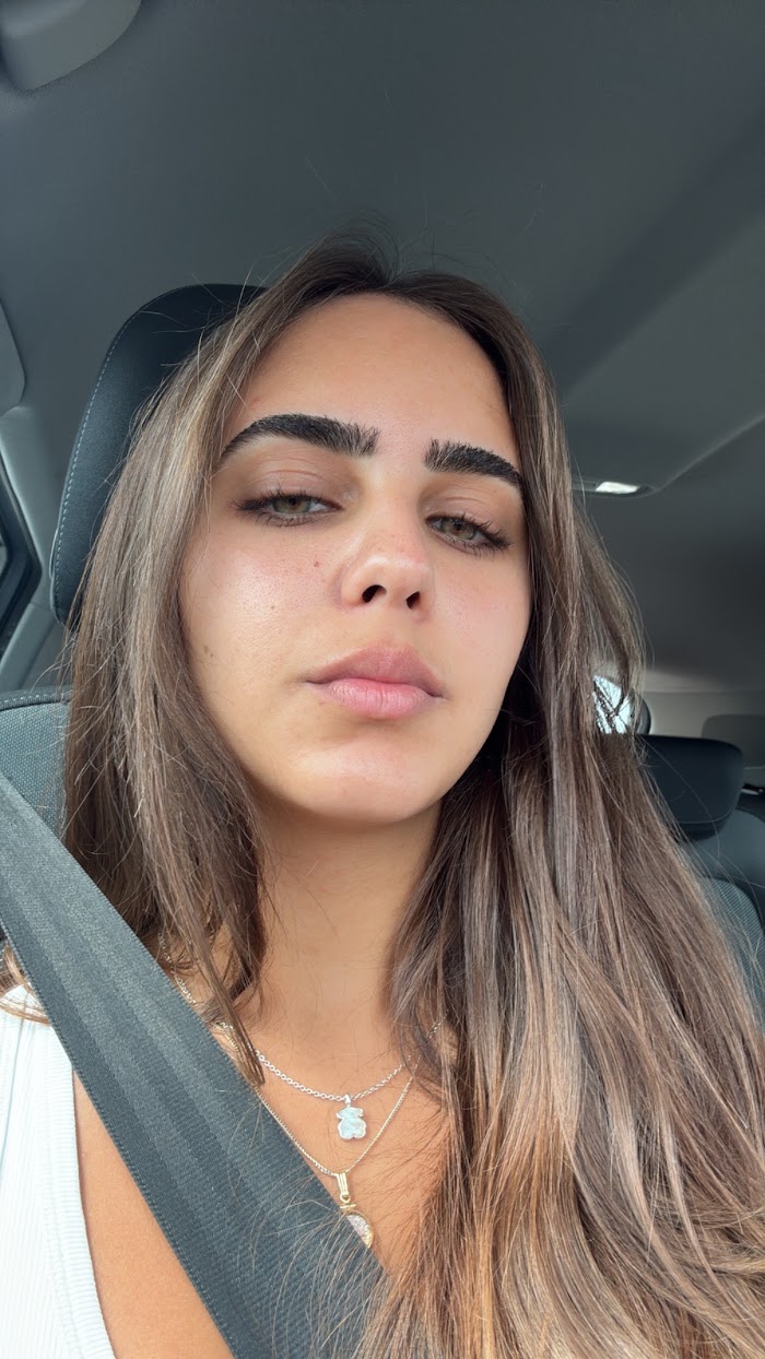 תמונה — ללא איפור