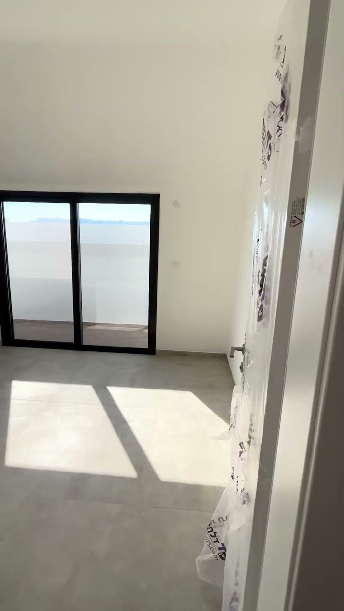 סרטון — הצגת דירה