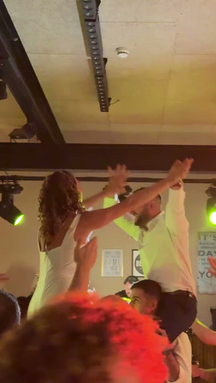 סרטון — דייג׳י חתונה